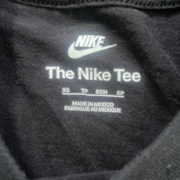 The Nike‎ Tee Portland Black Yellow Logo Unisex XS Cotton Activewear Streetwear - Picture 3 of 5